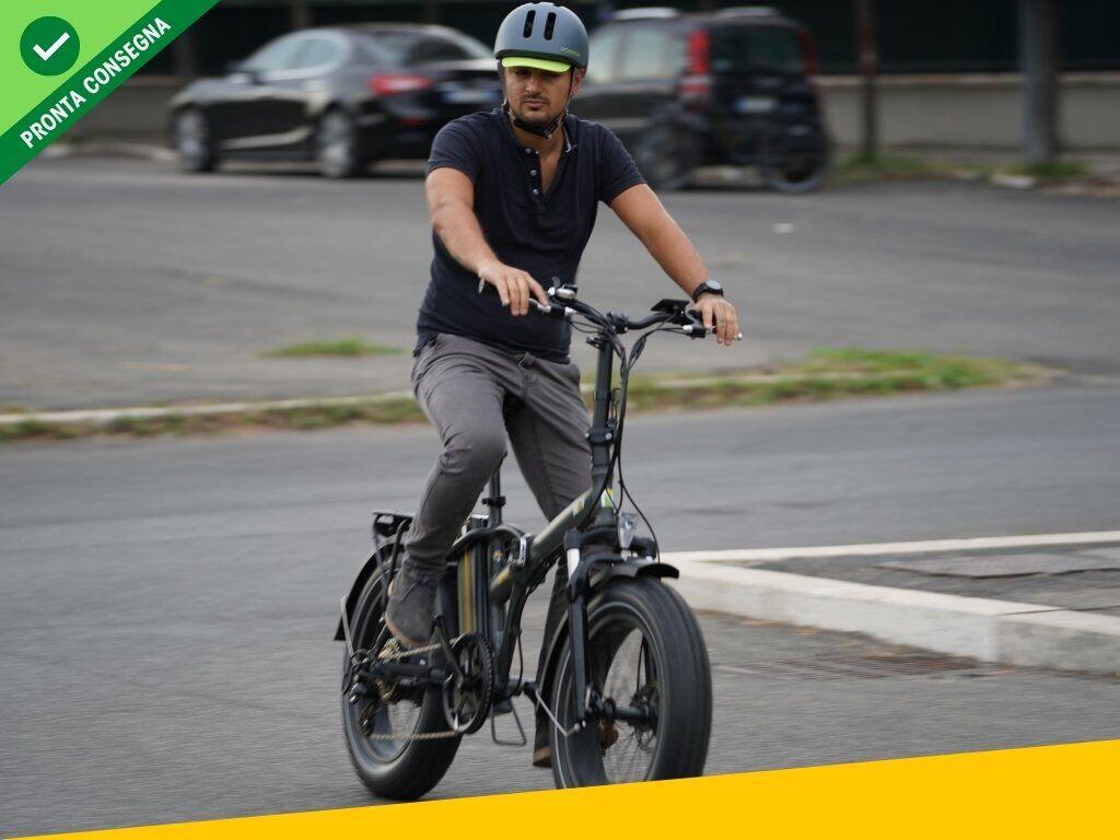 FAT Ebike Nief Aprum Magis - Bicicletta elettrica 48V 250W - Strade di Roma in Ebike
