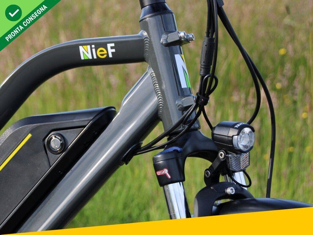 Nief Sibilla X Ebike - Bicicletta elettrica 250W 36W - Faro anteriore